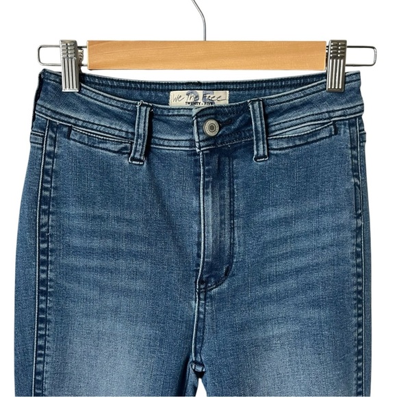 We the Free Size 25 High Waist Blue Flare Leg Boho Retro Jeans - Picture 3 of 6